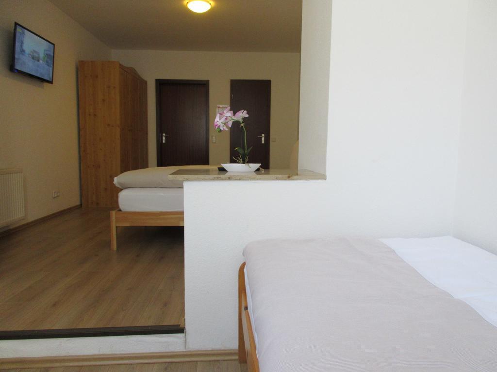 Hotel Hanseatic-Garni Wuppertal Dış mekan fotoğraf
